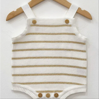 Combinaison d'été sans manches pour nouveau-né, motif tricoté personnalisé, jambes à volants, livraison rapide, tenue douce pour bébé, magnifique body à nouer aux épaules
