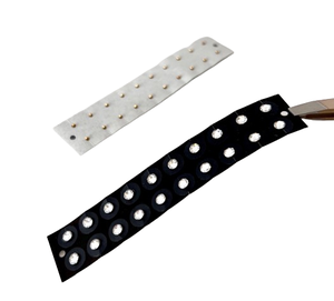 I semi dell'orecchio di cristallo del drago e della nuvola sono impreziositi con cristalli dai semi Swarovski - Ear per la terapia di agopuntura - Product Image 4