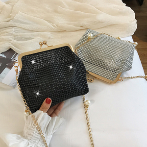 Nouveau sac fourre-tout carré à sequins pour <span class=keywords><strong>femme</strong></span>, sac à bandoulière messager tendance <span class=keywords><strong>avec</strong></span> chaîne métallique et fermoir, <span class=keywords><strong>pochette</strong></span> pour soirée - Product Image 2