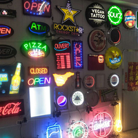 Enseigne néon LED personnalisée en gros avec logo, haute luminosité et cadre métallique résistant aux intempéries, boîte lumineuse publicitaire