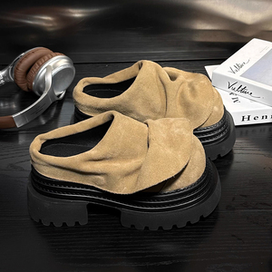 Nuova pantofola di moda personalizzata con personalità retrò per le donne aumenta i sandali per le donne nuovo stile con plateau Slip-On - Product Image 1