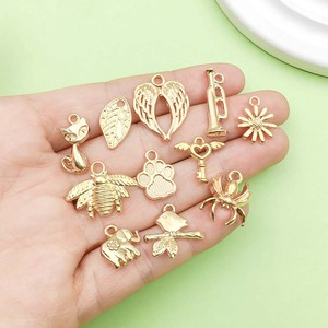 Pendentifs en alliage d'or Kc, série animaux, 21 styles variés, pour la création de bijoux, bracelets, colliers et accessoires DIY - Product Image 2