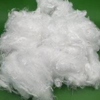 Fibre microfibre vierge blanche 0.3D 28mm, fibres de polyester à haute densité, douces pour le rembourrage intérieur des coussins de voiture, personnalisation disponible