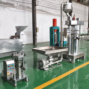 Máquina Prensa Hidráulica en Frío <span class=keywords><strong>de</strong></span> Gran Capacidad para Aceite <span class=keywords><strong>de</strong></span> Soja, Nuez, Semilla Negra y Ricino, con Dispositivo Transportador - Product Image 4