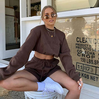 Ensemble sweat-shirt et short à col rond brodés en coton biologique fournisseur de vêtements à capuche pour femmes avec sublimation de logo