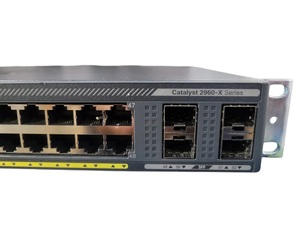 Commutateur PoE+ Cisco Catalyst 2960X 48 ports de qualité supérieure WS-C2960X-48FPS-L 740W Commutateur Ethernet - Product Image 2