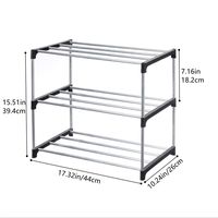 Étagère à chaussures sur pied en métal à 3 niveaux Organisation de rangement de chaussures d'entrée peu encombrante Petit étagère à chaussures empilable pour le salon