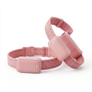 Collar Localizador GPS para Mascotas, Triple Posicionamiento, Antipérdida, para Perros y Gatos, Batería <span class=keywords><strong>de</strong></span> Larga Duración, Uso <span class=keywords><strong>en</strong></span> Exteriores - Product Image 1