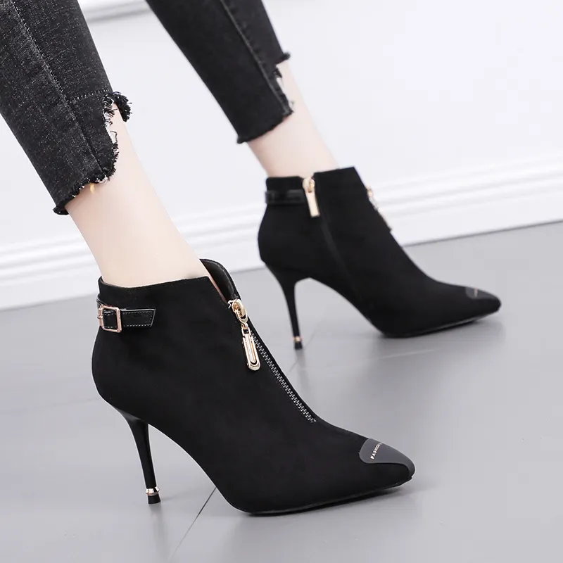 113478 Faux suede stiletto heels pointed toe modern lady pumps winter fashion plush insole zipper detail women boots in black