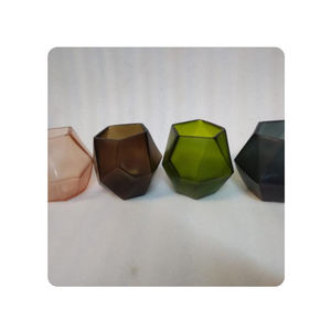 Wostu — bougie décorative en verre découpé à la main, à vendre - Product Image 1