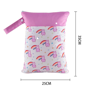 Bolsa de Pañales Reutilizable Impermeable con Estampado de Animales de 25*35 cm, Mini Bolsa de Playa Impermeable de 18*25 cm y Bolsa de Almacenamiento para Viajes - Product Image 2