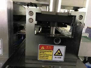 DPP260 capsula automatica elettrica in plastica alluminio Blister <span class=keywords><strong>macchina</strong></span> imballatrice <span class=keywords><strong>per</strong></span> prodotti alimentari con motore come componente di base - Product Image 3