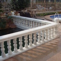 Villa bâtiment décoration de la maison pierre sculptée à la main petites colonnes blanc Carrare marbre escalier balustres garde-corps pilier pour jardin