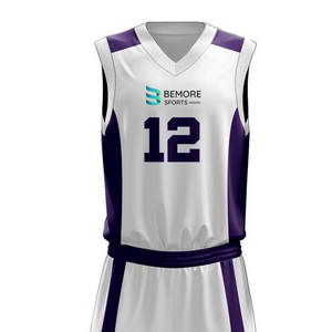 ชุดบาสเก็ตบอลผ้าโพลีเอสเตอร์ 100% ระบายอากาศได้ดี ดีไซน์โดดเด่น คุณภาพสูง สำหรับสโมสรและทีม - Product Image 4