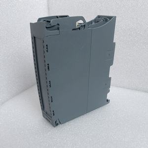 หน่วยประมวลผลกลางโปรเซสเซอร์สื่อสาร<span class=keywords><strong>341</strong></span> S7-300 6ES7341-<span class=keywords><strong>1CH02</strong></span>-<span class=keywords><strong>0AE0</strong></span> CP ใหม่ดั้งเดิมมีอินเทอร์เฟซ RS422/485ในสต็อก - Product Image 1