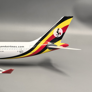 Uganda Airlines A330 Modèle réduit d'<span class=keywords><strong>avion</strong></span> 47cm Réplique d'<span class=keywords><strong>avion</strong></span> en résine de qualité supérieure pour collectionneurs - Product Image 3