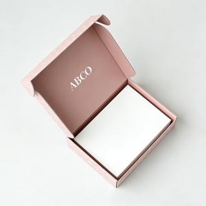 Boîte d'expédition auto-érectible en carton brillant recyclable avec logo personnalisé, laminage brillant, emballage en carton ondulé pour envoi postal - Product Image 1