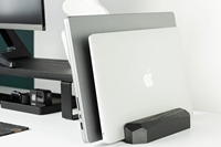 Support vertical pour ordinateur portable en bois massif, support pour tablette, organisateur de bureau pour le bureau, la maison, l'espace de travail, station d'accueil pour ordinateur portable en bois, étagère de rangement