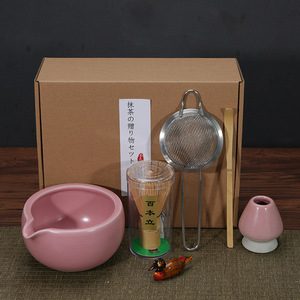 En stock 6 pièces OEM Coffret cadeau Chawan Ensemble de thé matcha japonais en céramique noire cérémonielle Ensemble de bols à matcha en céramique pour les cérémonies de thé et de café - Product Image 2