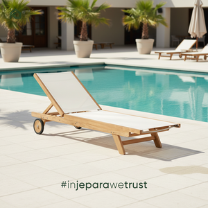 เตียงอาบแดดพับได้ไม้สักอาร์เซน พรีเมียม - ทนทานสำหรับการพักผ่อนกลางแจ้งในสไตล์รีสอร์ทสุดหรูสำหรับวิลล่าและสระว่ายน้ำ - Product Image 1