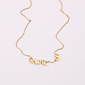 Collar con Nombre Personalizado en Acero Inoxidable Chapado en Oro, Joyería Brillante con Nombre - Product Image 1