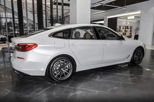 <span class=keywords><strong>BMW</strong></span> 6 Series (G32) 630d <span class=keywords><strong>X</strong></span> Drive M Sport 5dr Auto usado a la venta/<span class=keywords><strong>BMW</strong></span> 6 Series GT (2017 - <span class=keywords><strong>2022</strong></span>) Coche usado de lujo LHD a la venta - Product Image 5