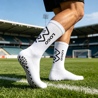 Chaussettes de football antidérapantes personnalisées pour hommes, chaussettes de sport avec grip, chaussettes de football avec logo personnalisé, chaussettes de sport avec grip pour la salle de sport, toutes saisons