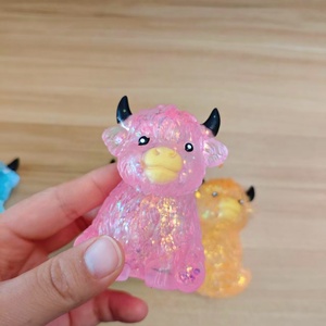 Juguete Sensorial GL Squishy de Animales, Vaca de las Tierras Altas, Juguete para Niños, Regalo para Fiestas Infantiles, Juguete para Apretar - Product Image 5