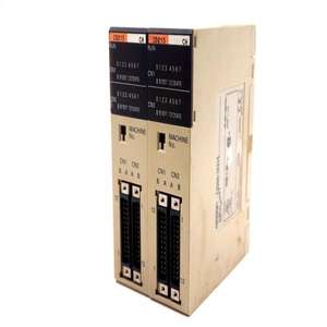 1 Stuk Gloednieuwe Originele <span class=keywords><strong>2</strong></span> C200h-id215 Ingangsmodule C200hid215 Plc Automatiseren Programmeerbare Industriële Automatisering - Product Image 1