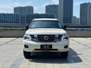 <span class=keywords><strong>Nissan</strong></span> <span class=keywords><strong>Patrol</strong></span> 2018 4.0L Version Haut de Gamme, Barres de Toit, Véhicules Tout-Terrain, SUV 5 <span class=keywords><strong>Portes</strong></span> 7 Places, Voiture d'Occasion - Product Image 2
