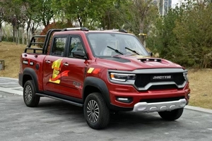 El camión eléctrico de dos puertas de baja velocidad de 4 plazas 3500W más barato de alta calidad también puede tirar de carga para adultos - Product Image 2