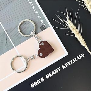 Porte-clés Cœur en Briques – Lot de 2 Blocs de Construction en Acrylique – Cadeaux d'Amour pour Couples, Anniversaires de Petit <span class=keywords><strong>Ami</strong></span> et Petite Amie - Product Image 3