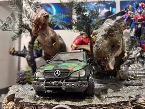 Modèle en résine Double <span class=keywords><strong>T</strong></span>-<span class=keywords><strong>Rex</strong></span> <span class=keywords><strong>Jurassic</strong></span> <span class=keywords><strong>Park</strong></span> <span class=keywords><strong>2</strong></span> Édition Deluxe à l'échelle 1/15, sur mesure, avec vidéo de présentation, cadeau - Product Image 3