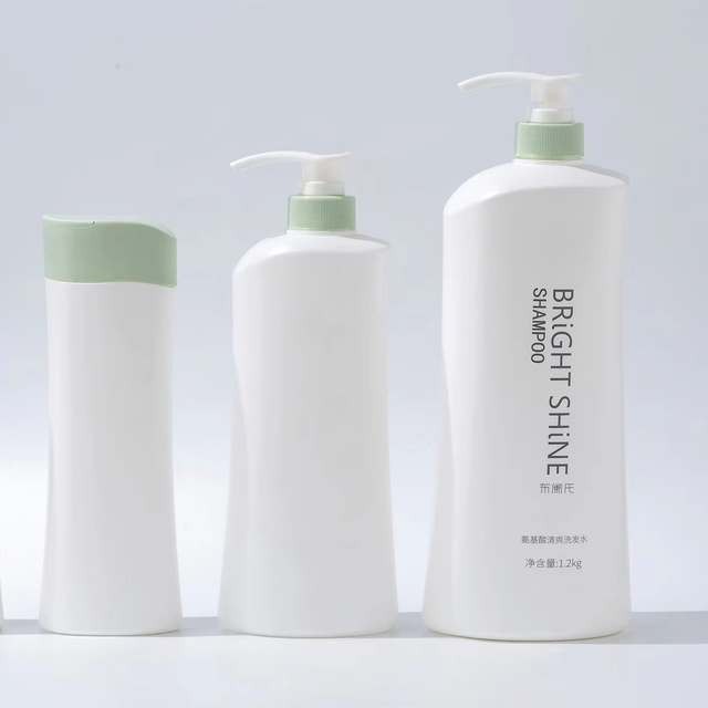 Wholesale HDPE Daily Packaging Bottle for Laundry Liquid Customizable Logo Printing for Shampoo Softening Conditioner Various