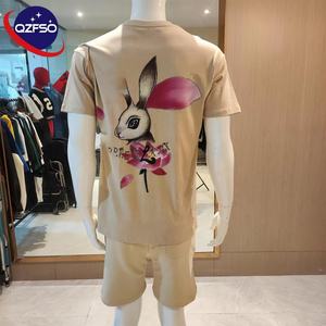 QZFSO fabricantes de ropa de calle personalizada algodón lavado ácido camiseta recortada camisetas conjunto corto impreso Boxy gráfico camiseta hombres - Product Image 2