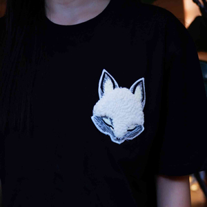 Фотохромная футболка с логотипом Pet Theme по индивидуальному заказу - Product Image 3