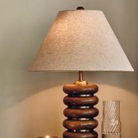 Lampe de chevet de style nordique pour chambre à coucher, décoration rétro, lampe de bureau en bois Wabi Sabi, abat-jour en tissu, lampe de lecture