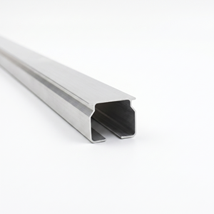 Venta al por mayor de rieles de cortina de aleación de aluminio serie 6000 para instalación arquitectónica en paredes de hogares y hospitales. - Product Image 1