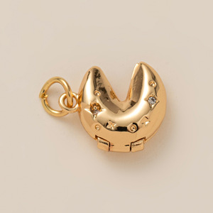Nouveaux pendentifs en cuivre plaqué or 18 carats, accessoires de bricolage, breloques pour colliers, pendentifs populaires, vente en gros - Product Image 3