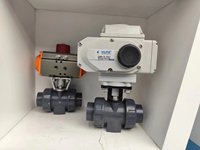 Válvula de bola de control eléctrico neumático de plástico de doble unión de 2 vías