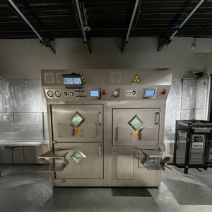 核医学用鉛製フュームフード（層流式、ホットセルサイクロトロン研究室向け、アラームシステム付き） - Product Image 3