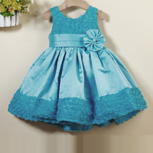 Último Modelo de Ropa Infantil, Vestido de Fiesta Corto con Diseño Hueco, de China - Product Image 2