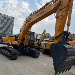 Excavatrice utilisée à bas prix Hyundai 330-9S en bon état à vendre - Product Image 6