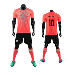 Maglia da <span class=keywords><strong>Calcio</strong></span> 2021 Design Personalizzato Stampa Sublimatica Abbigliamento Sportivo Nero Arancione Completo da <span class=keywords><strong>Calcio</strong></span> - Product Image 4