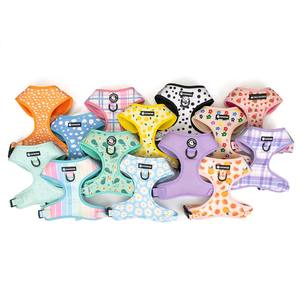 Diseño Popular de Arnés para Perro de Lunares Blancos y Negros Sin Tirones con Etiqueta Privada, Set de <span class=keywords><strong>Collar</strong></span>, Correa y Dispensador de Bolsas de Residuos para Mascotas - Product Image 4