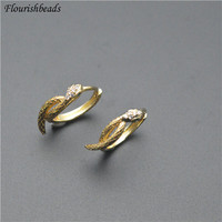 Serpent enroulement forme ronde plaqué or CZ pavé à la mode boucle d'oreille fermoirs crochet pour bijoux balancent boucle d'oreille faisant