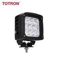 Lumière de travail LED carrée en aluminium 45W 12V/24V 3780lm 6000-6500K avec support de montage en acier inoxydable pour tracteur, VTT, UTV