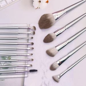 14pcs <b>Silver</b> <b>Makeup</b> Brush Set Wood Handle Synthetic Hair Fluffy Soft Face Concealer Professional Cosmetic Brush Kit - Product Image 2