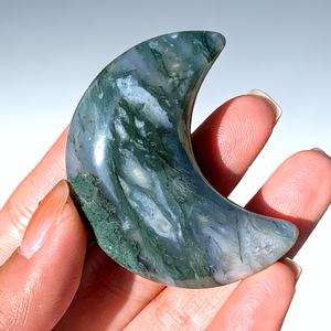 Vente en gros de pierres de cristal naturelles de qualité supérieure, style bohème, agate mousse, lune, pour décorations d'intérieur uniques et cadeaux de vacances - Product Image 1