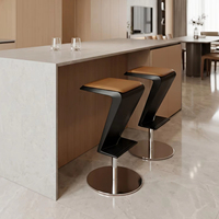 Tabouret de bar minimaliste italien en forme de Z, chaise de comptoir pivotante géométrique moderne, tabouret haut rembourré de luxe pour îlot de cuisine et bar